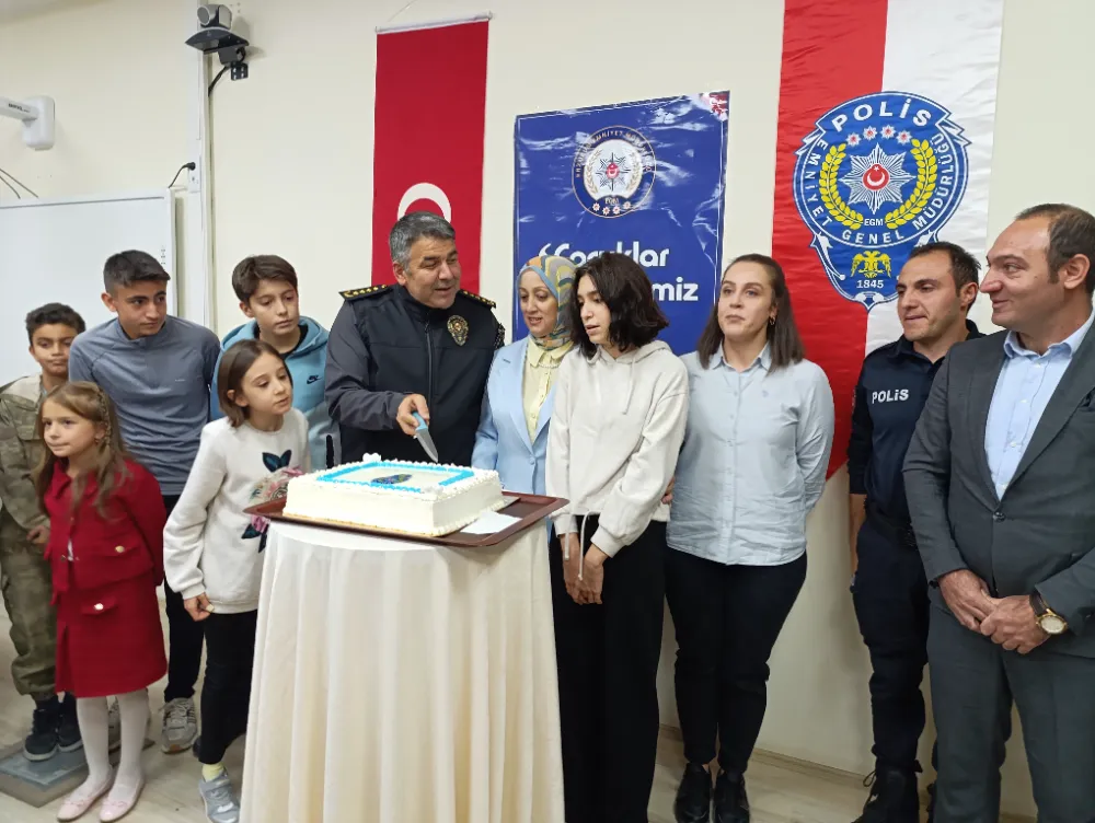 “Çocuklar Geleceğimiz, Biz Bize Yeteriz”