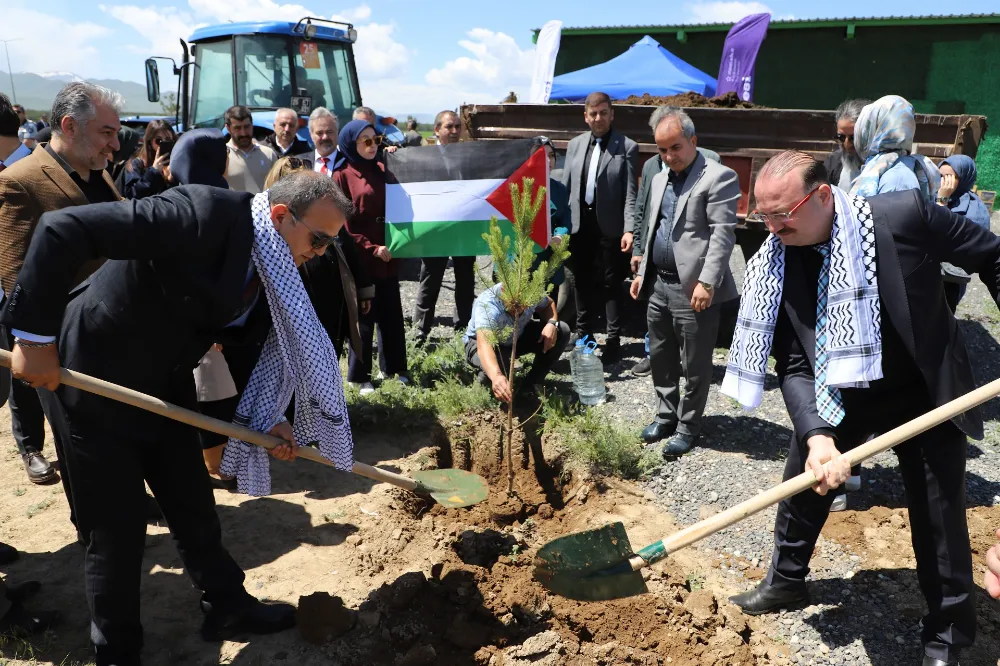 Gazze Hatıra Ormanında Umut Yeşerecek